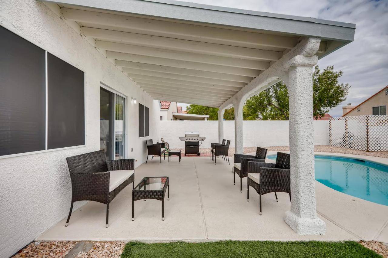 Luxurious House With A Pool, Spa, And Patio, Sleeps 6 Comfortably Las Vegas Extérieur photo